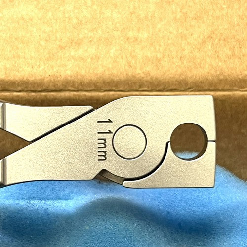 Smith & Nephew REF 7209447, 11mm Compaction Pliers