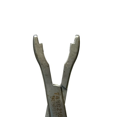 Medtronic Sofamor Danek 7480216, Straight Implant Holder, 5.5mm