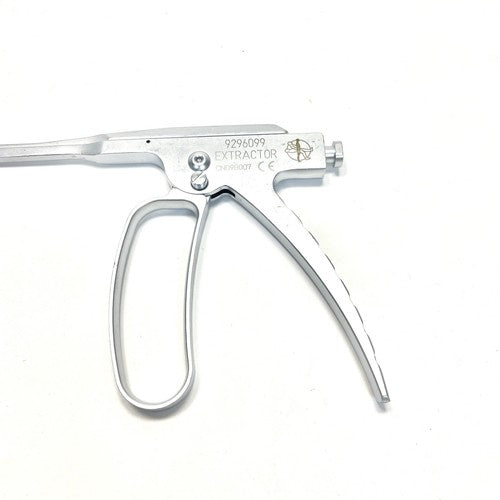 Medtronic 9296099 Crescent Peek Extractor Instrument