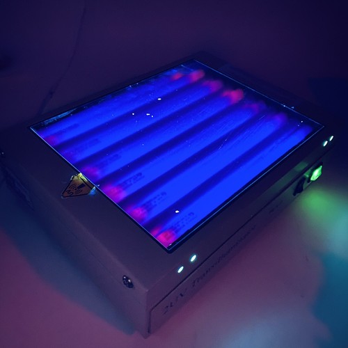 UVP Model LM-26E 2UV Transilluminator w/Power Cord