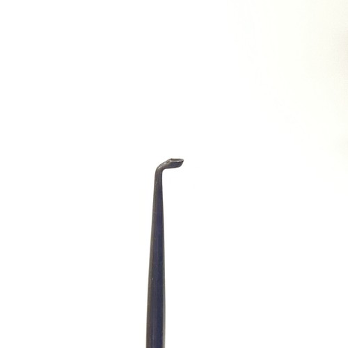 Medtronic Sofamor Danek 9560631 Bayoneted Reverse Angled Curette, 1.8mm
