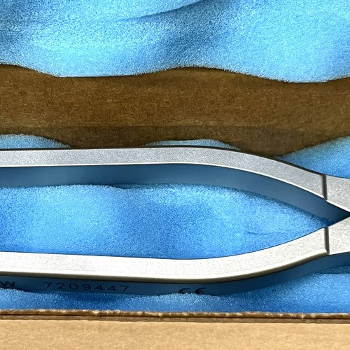 Smith & Nephew REF 7209447, 11mm Compaction Pliers