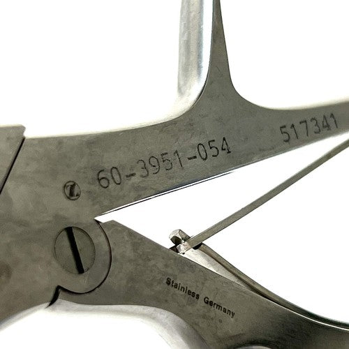 Zimmer REF 60-3951-054 Grasping Forceps