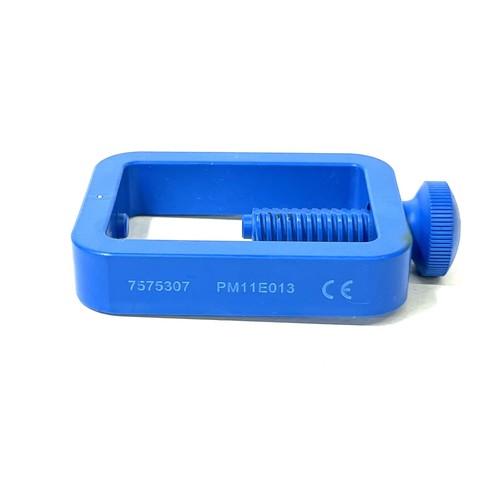 Medtronic Sofamor Danek 7575307, Radiolicent Clamp