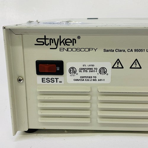 Stryker Q5000 ESST Endoscopy Light Source (for Parts)