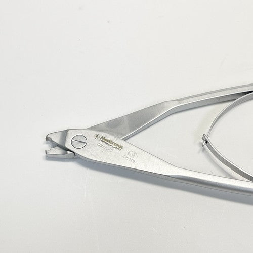 Medtronic 8880045 Rod Gripper Instrument FOR SILO