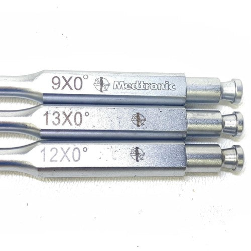 Medtronic 2900165 T Handle w/ 14 Implant Trial Distractor(See Description)