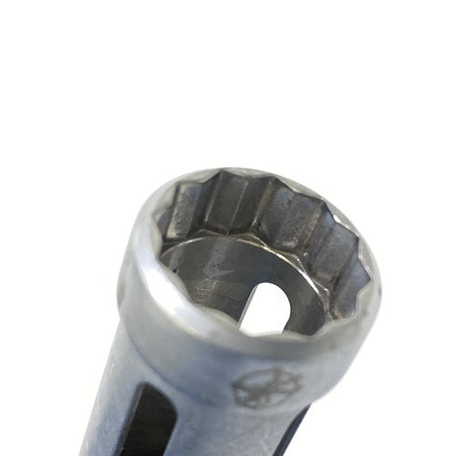 Medtronic 7576309 Tall Reduction Nut Driver, CD Horizon Spine Instrument