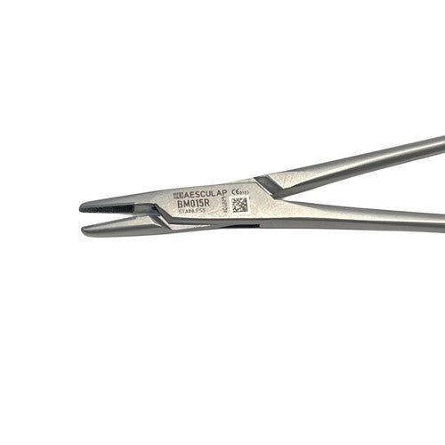 Aesculap/ Jarit/ V. Mueller BM015R /123-131/ CH2422 Needle Holder Instrument