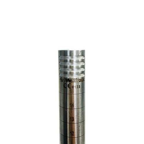 Medtronic REF 9561424 20.8mm Grooved Dilator Instrument