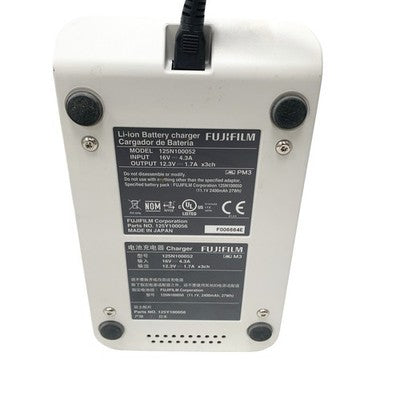 FujiFilm 125N100050 Li-Ion Battery Pack W/ 125N100052 Charger & AC Adapter