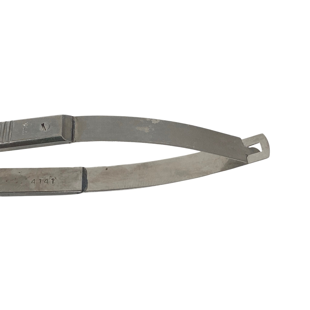 WECK REF 4141, Castroviejo Needle Holder, Locking, Curved