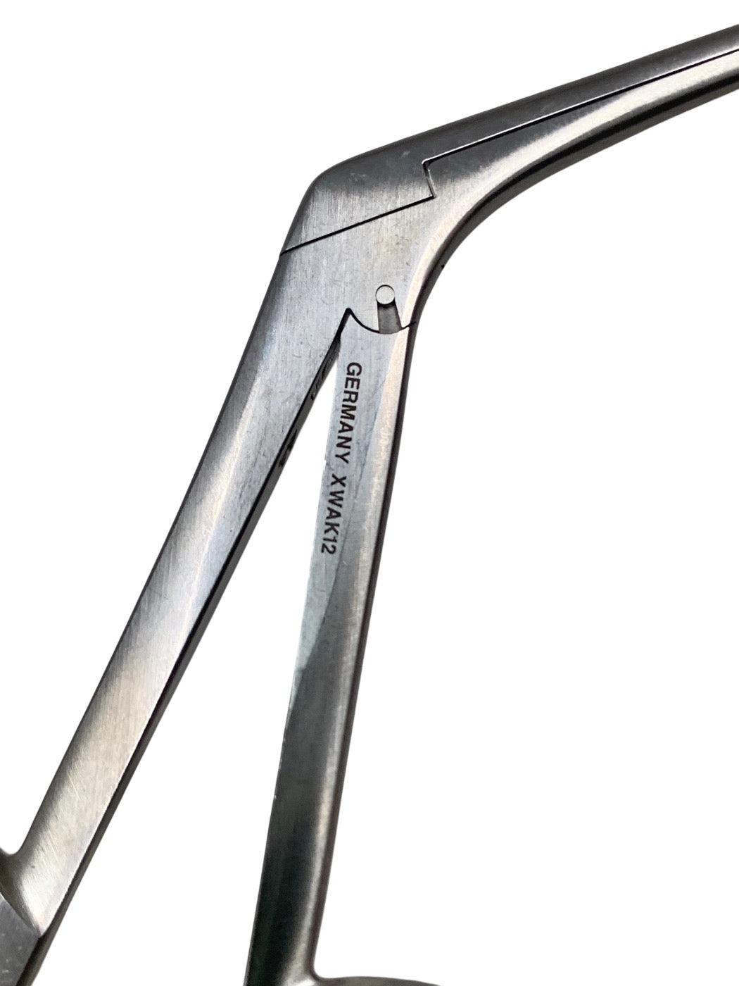 V. MUELLER REF RH2310 Ferris-Smith OR / Surgical Grade German Stainless Steel NonSterile Finger Ring Handle Straight Fenestrated Serrated Round Tips