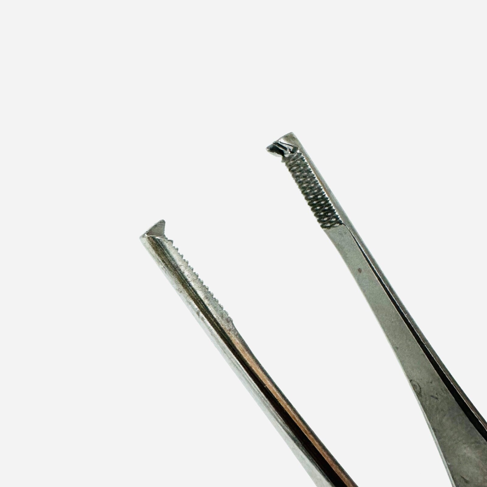 V. Mueller SU2510 Tissue Forceps Ferris-Smith, 2 X 3 Teeth 6-3/4 Inch Instrument