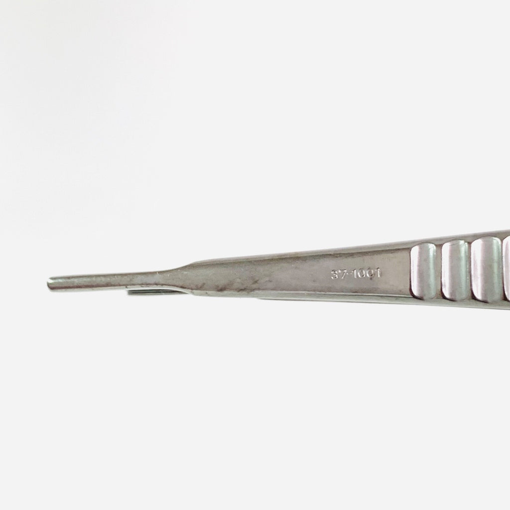 CODMAN REF 37-1001, DeBakey Insulated Thorasic Tissue Forceps 8"
