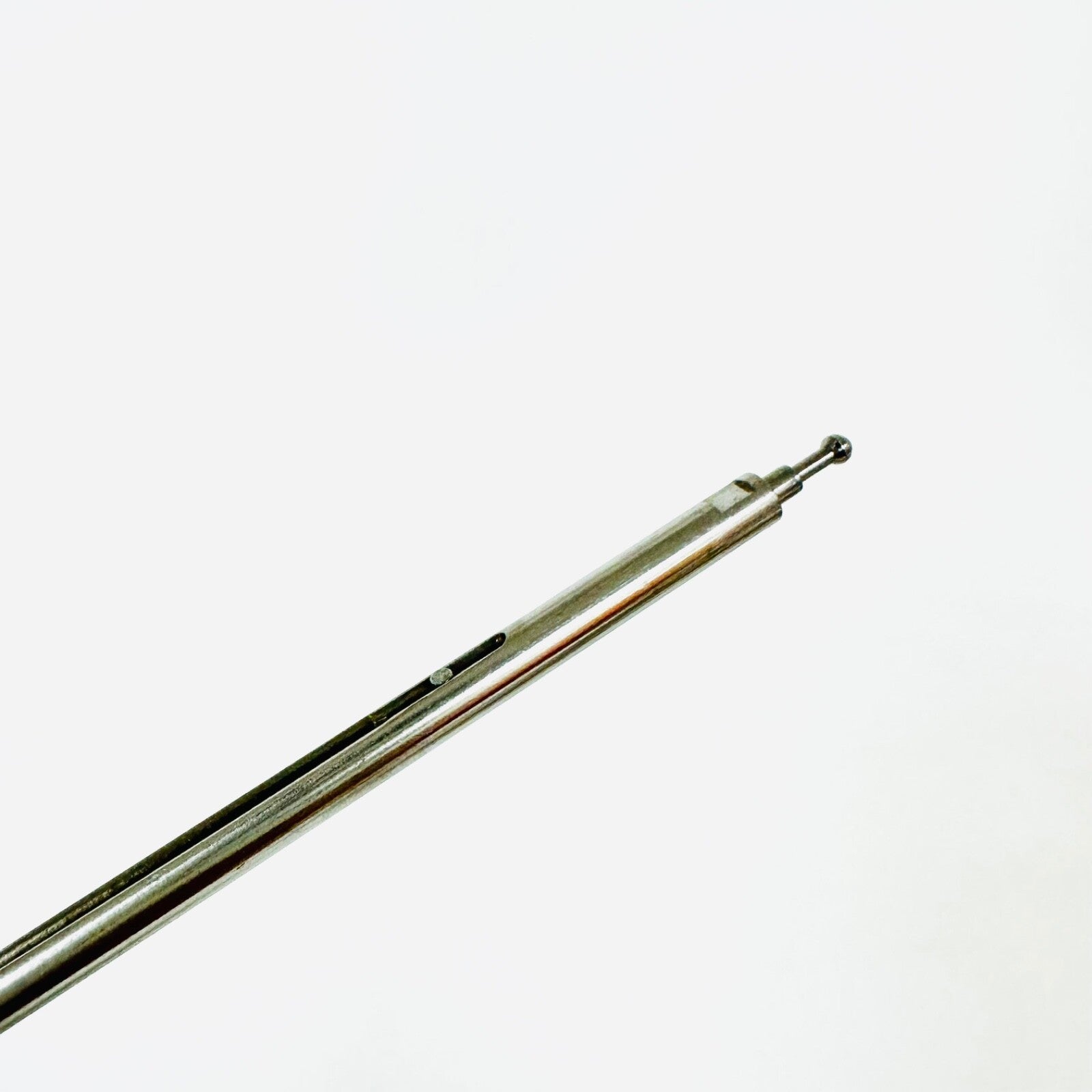 7207336 Fixation forceps Insert fenestrated, medium Serration 15" w/ Sheath