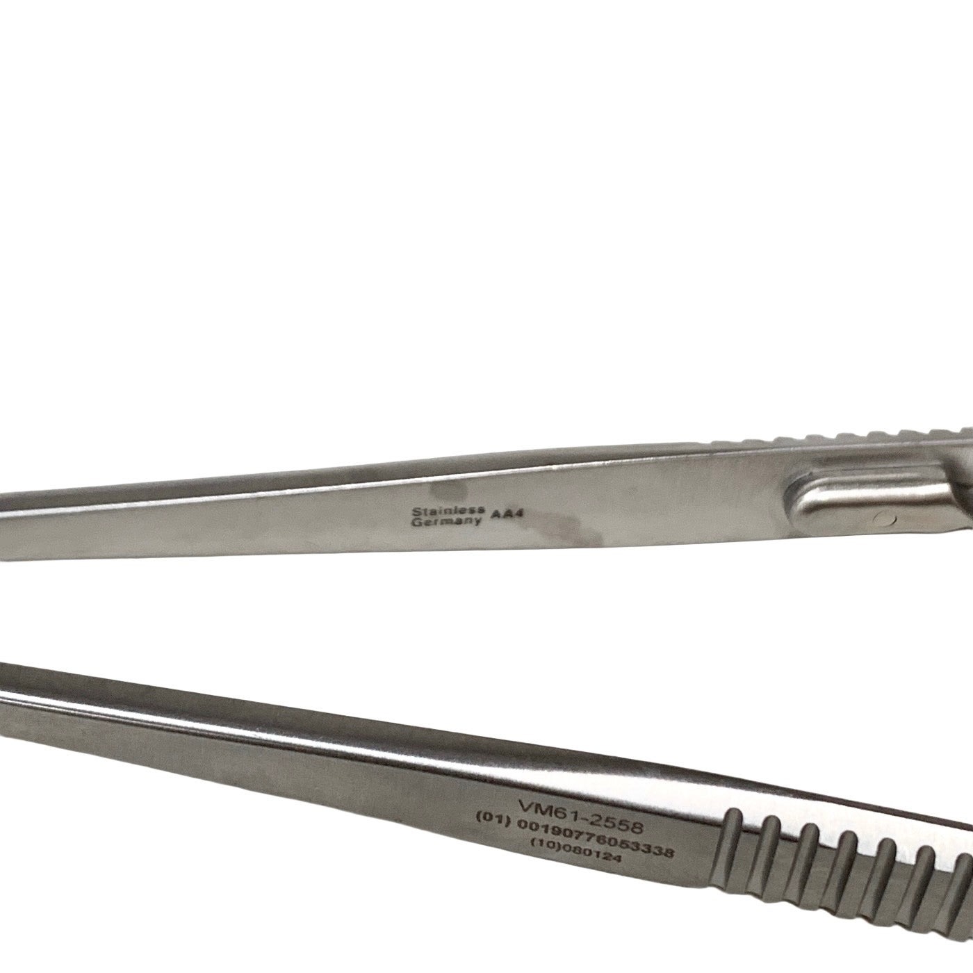 V. Mueller 61-2558 Castroviejo Needle Holder Tungsten Carbide TC Germany 5.5"