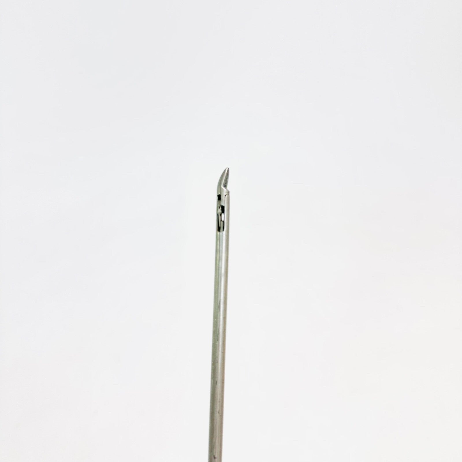 Cooper surgical / MARLOW M4100S Angled Needle Holder W/ Spring Handle 14" Length