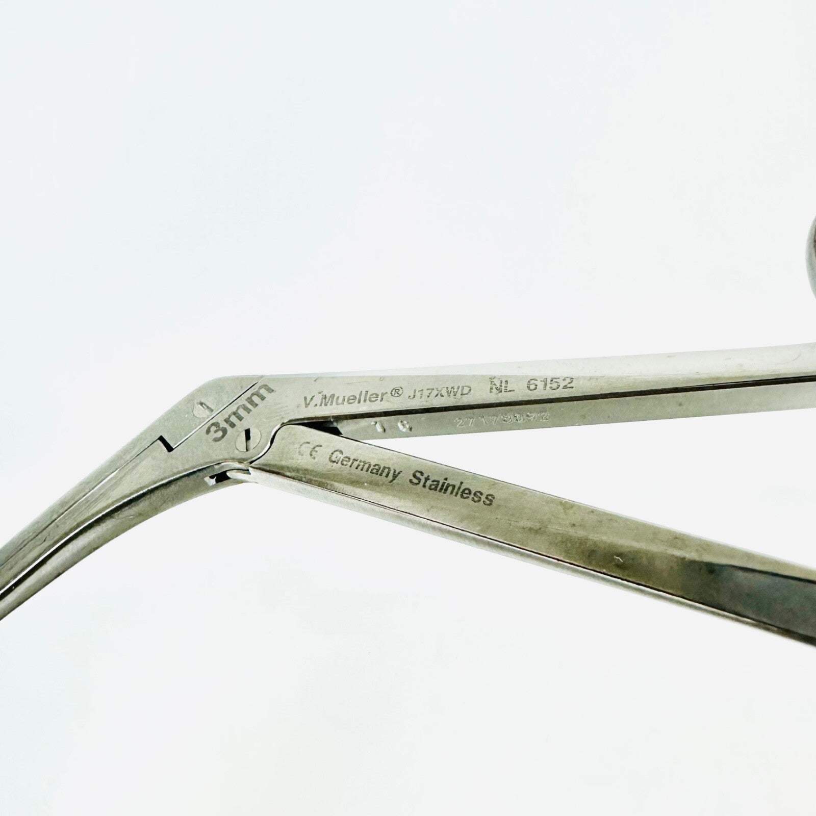 V. Mueller NL6152 Pituitary Rongeur Forceps 7 In Angled Down 3 X 10mm instrument