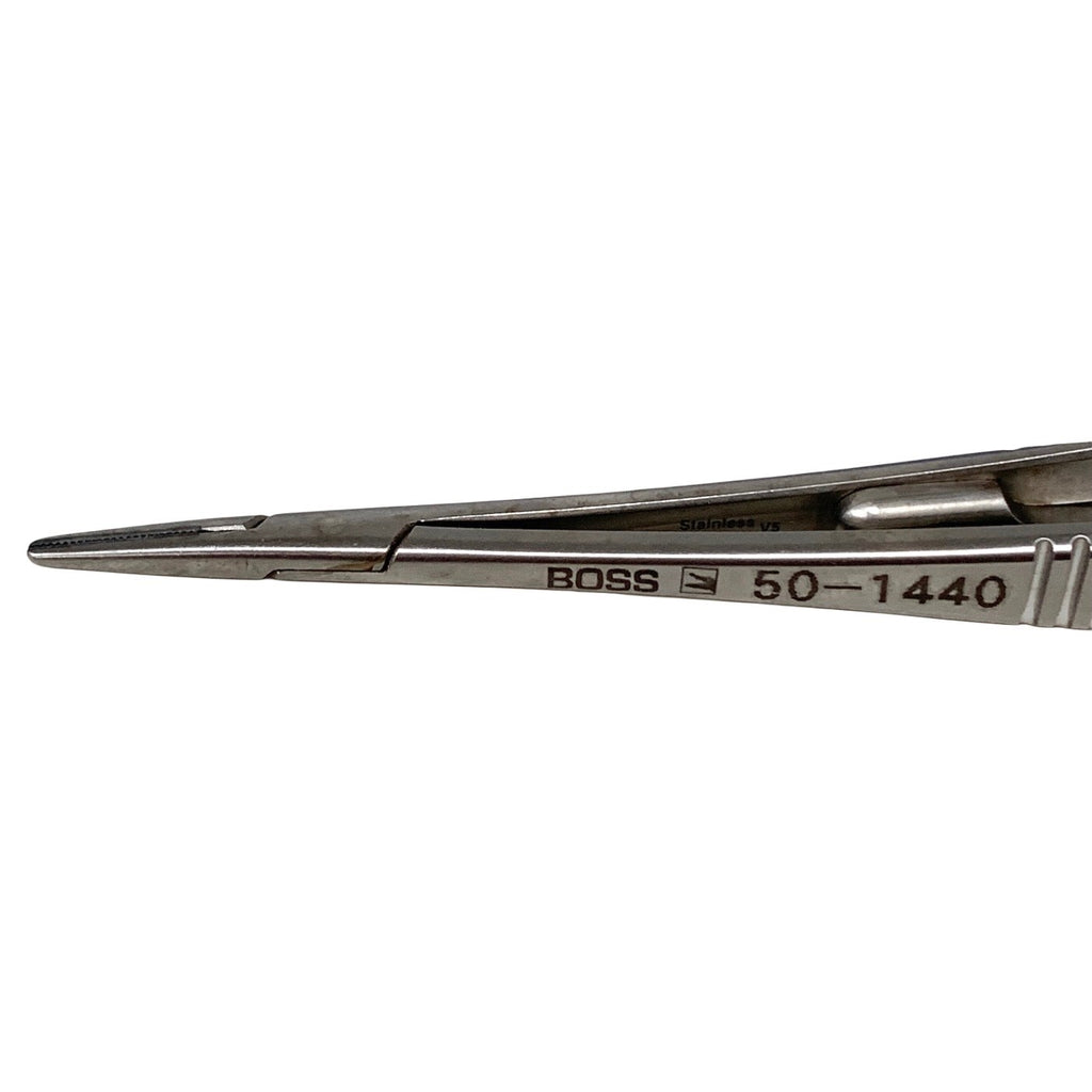 BOSS REF 50-1440, 5 1/2″ Castroviejo “GG” Needle Holder curved smooth w/ lock
