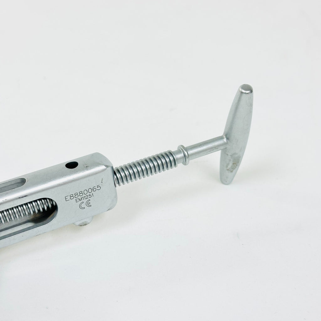 Medtronic 8880065 Medial Corkscrew Instrument