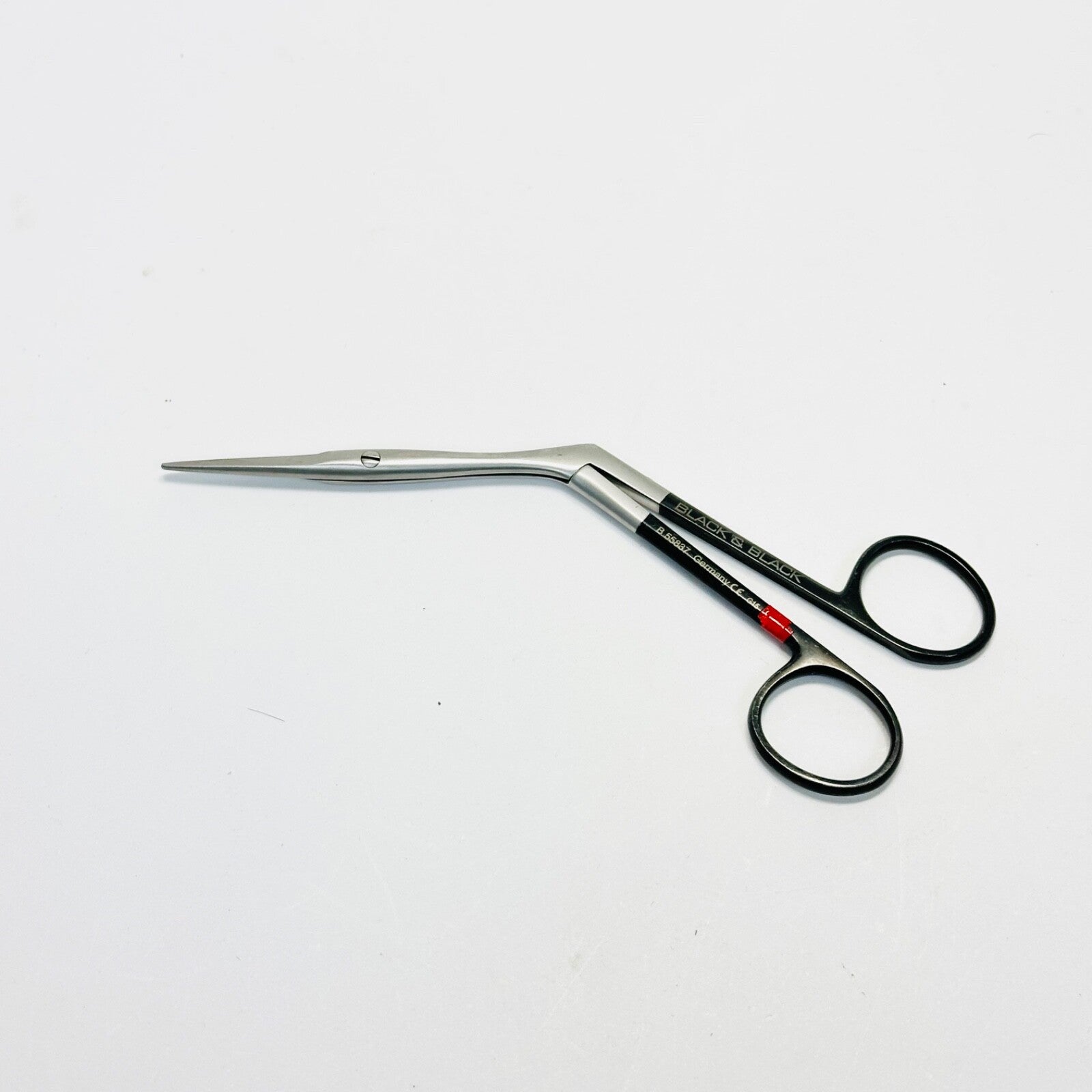 Black & Black Surgical B55837 Knight Serrated Supercut Scissors 7″ (18Cm) Angled