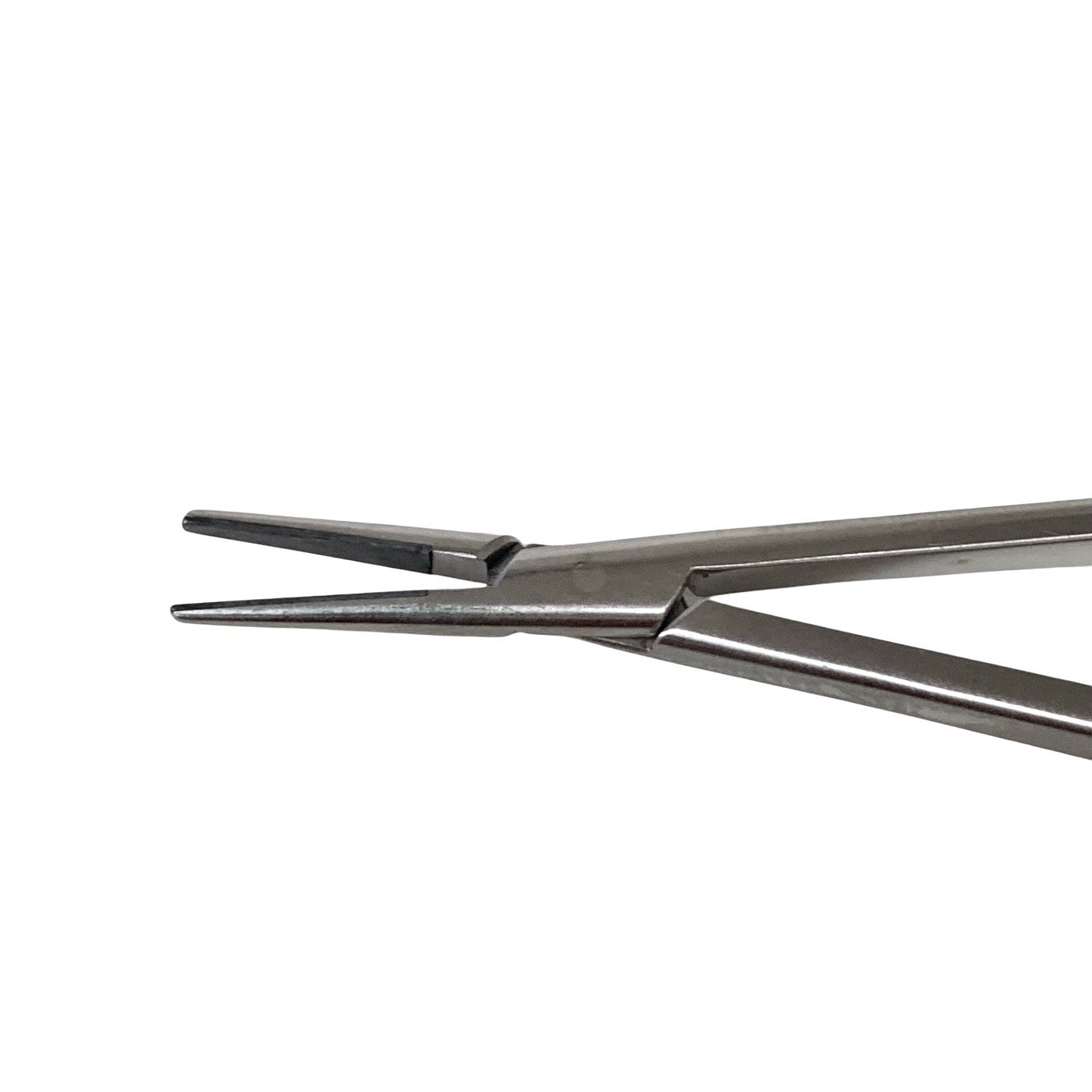 V. Mueller 61-2558 Castroviejo Needle Holder Tungsten Carbide TC Germany 5.5"