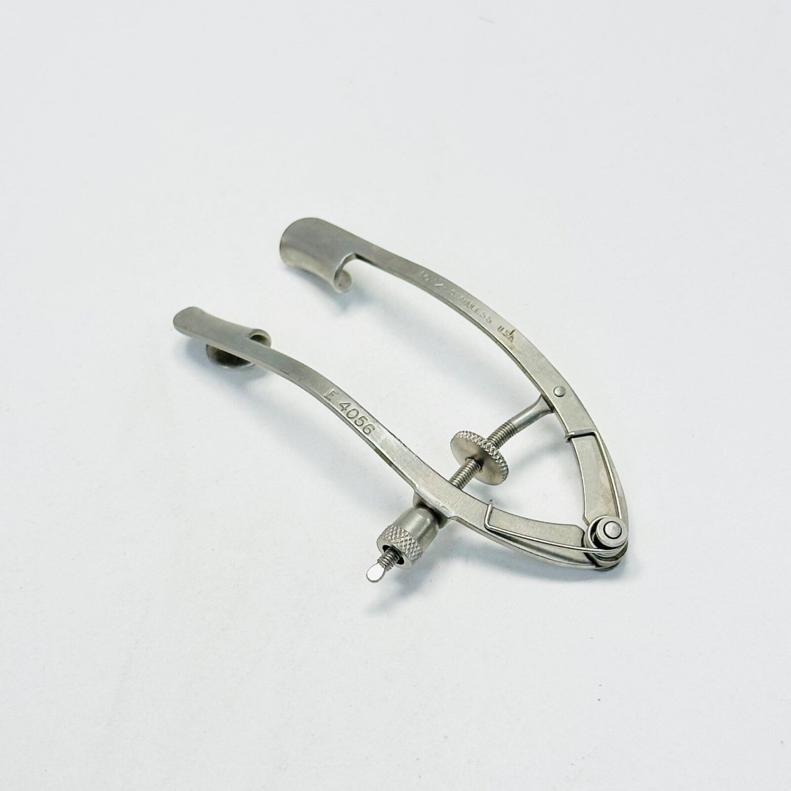 Storz E4056 Lancaster Eye Speculum Instrument