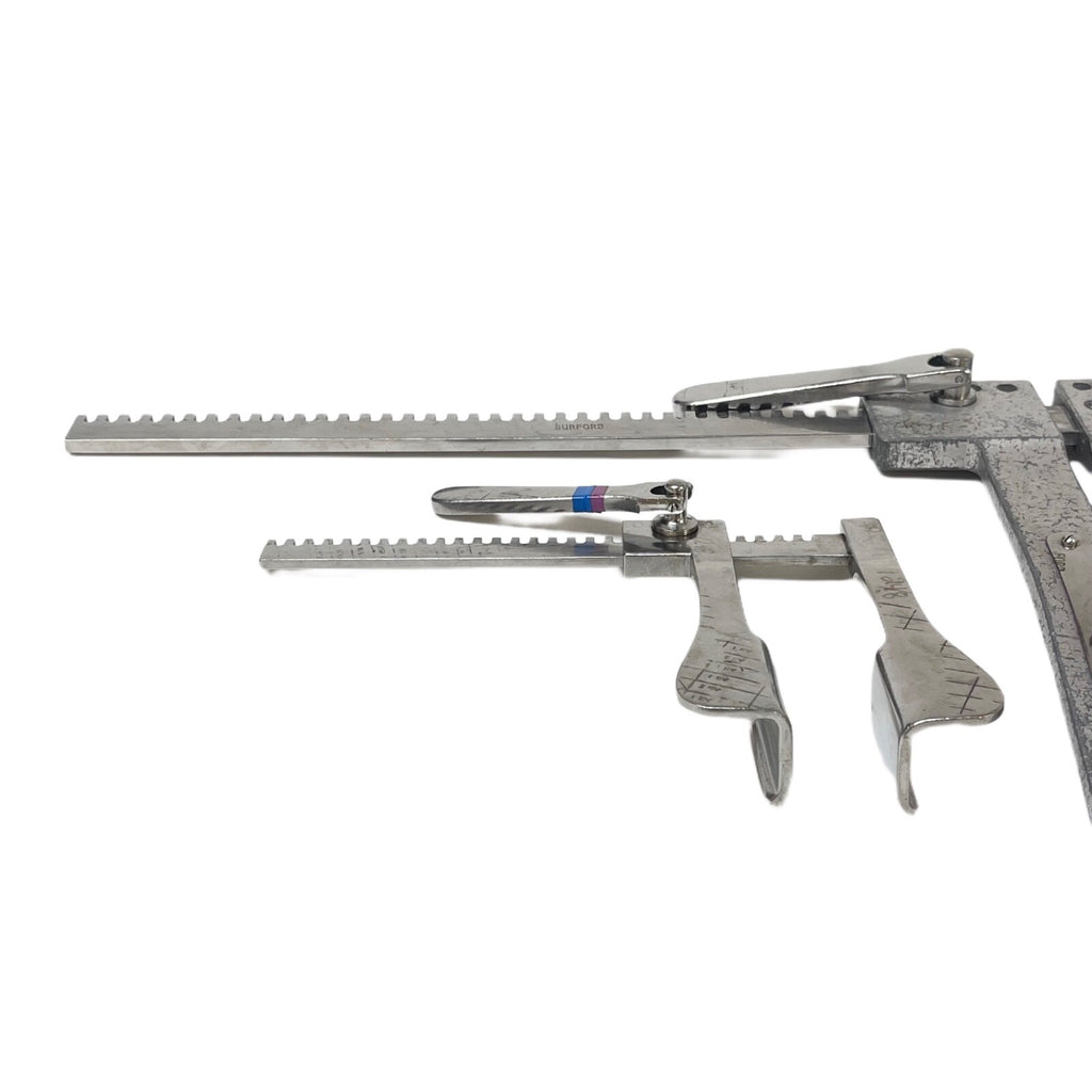 Finochietto Rib Retractors & Spreader Self-Retaining W/ Rack As Is