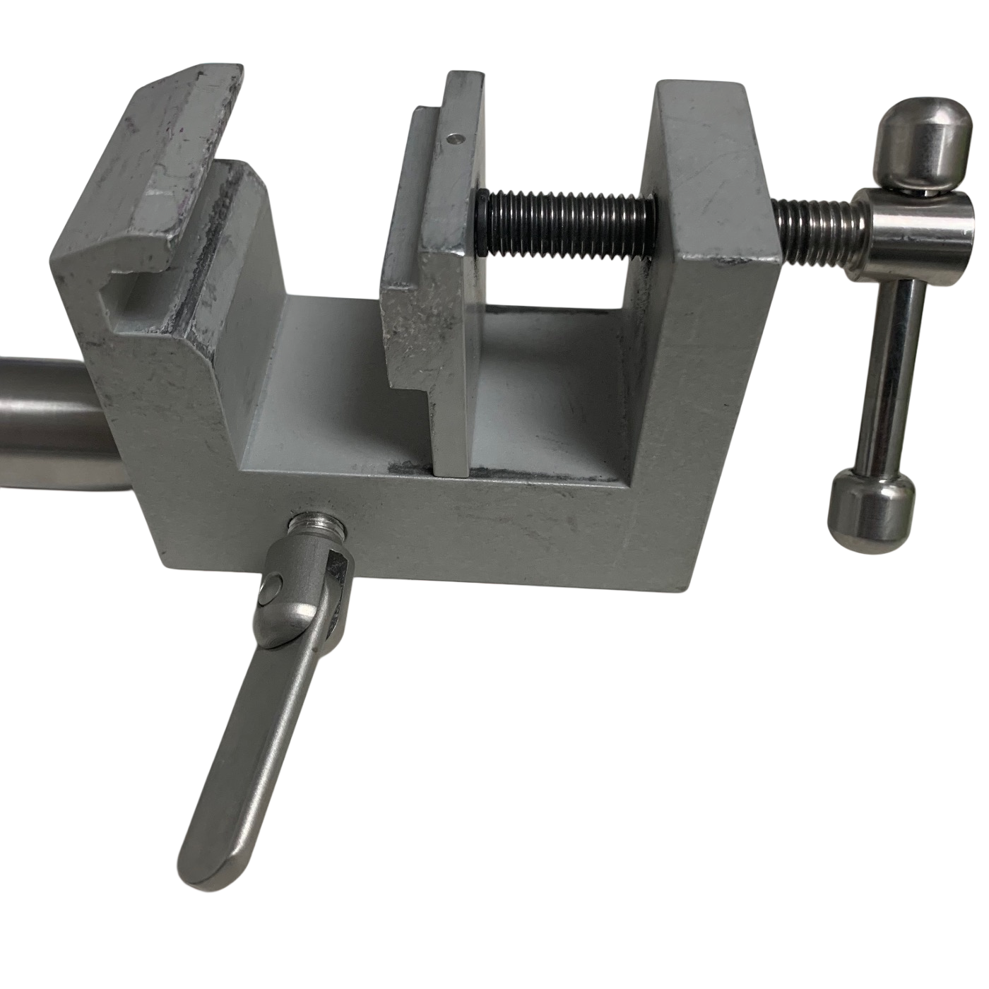 SURGICAL ARM ARTICULATING 4 SECTION WITH PROPRIETARY GRAPHITE CONNECTOR