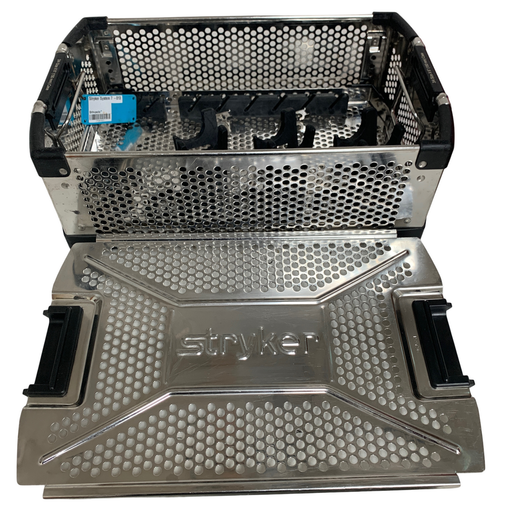 STRYKER SYSTEM 7 STORAGE TRAY AND CONTAINER 7102-454-040 AND TRAY 7102-454-010