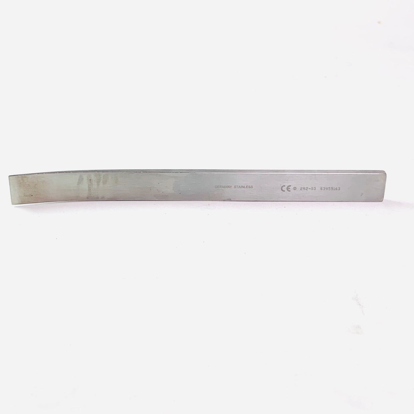 Zimmer REF 282-03, Lambotte Osteotome Curved