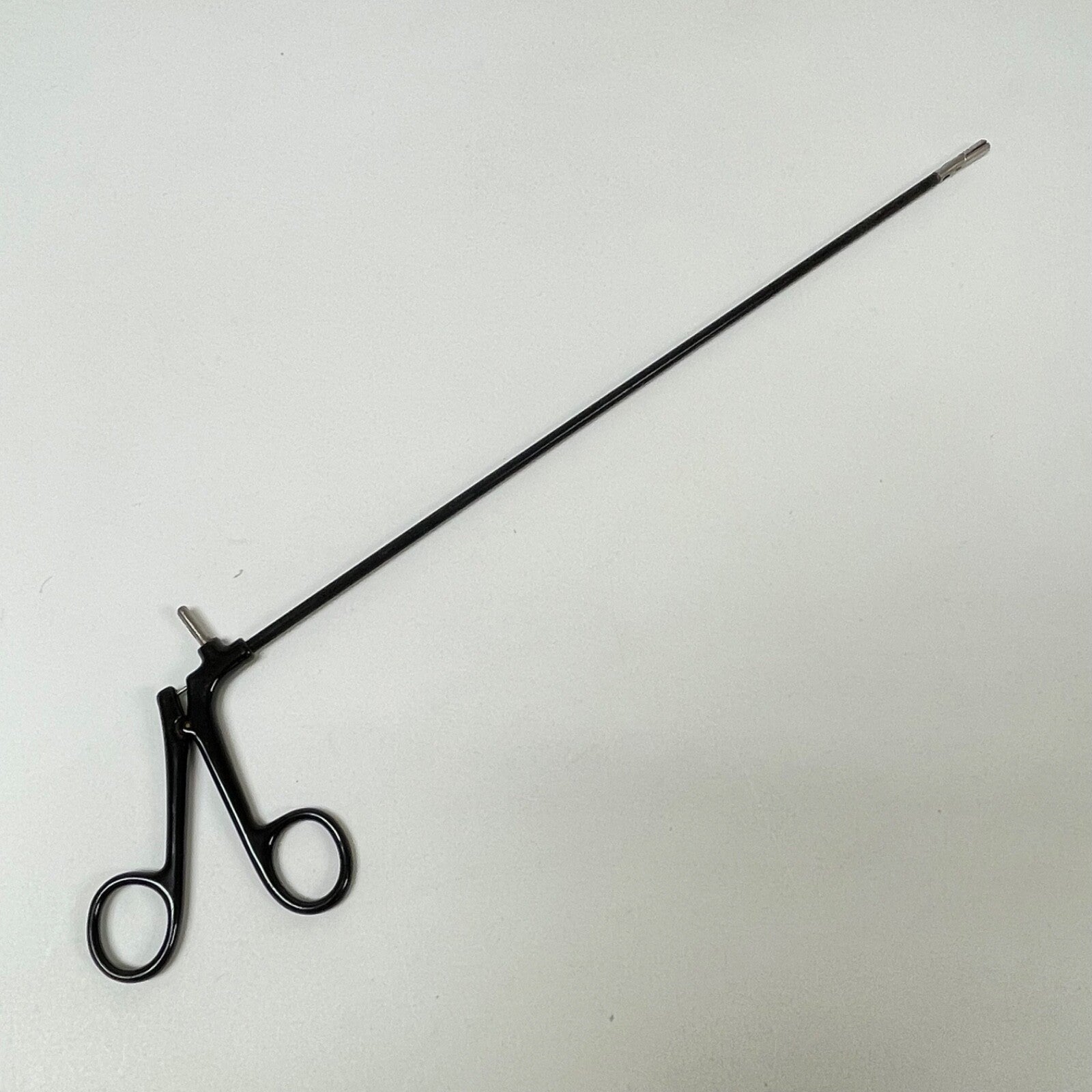 Surgical Straight Grasper 5mm Reusable W/ Monopolar Handle