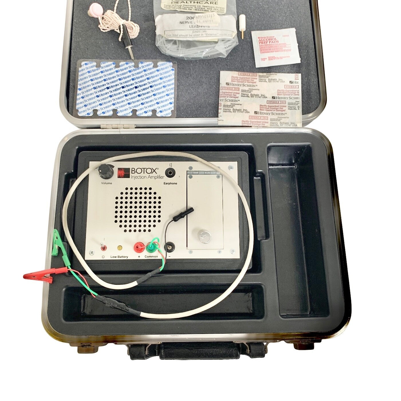ALLERGAN BOTOX INJECTION AMPLIFIER WITH ACCESSORIES AND CASE