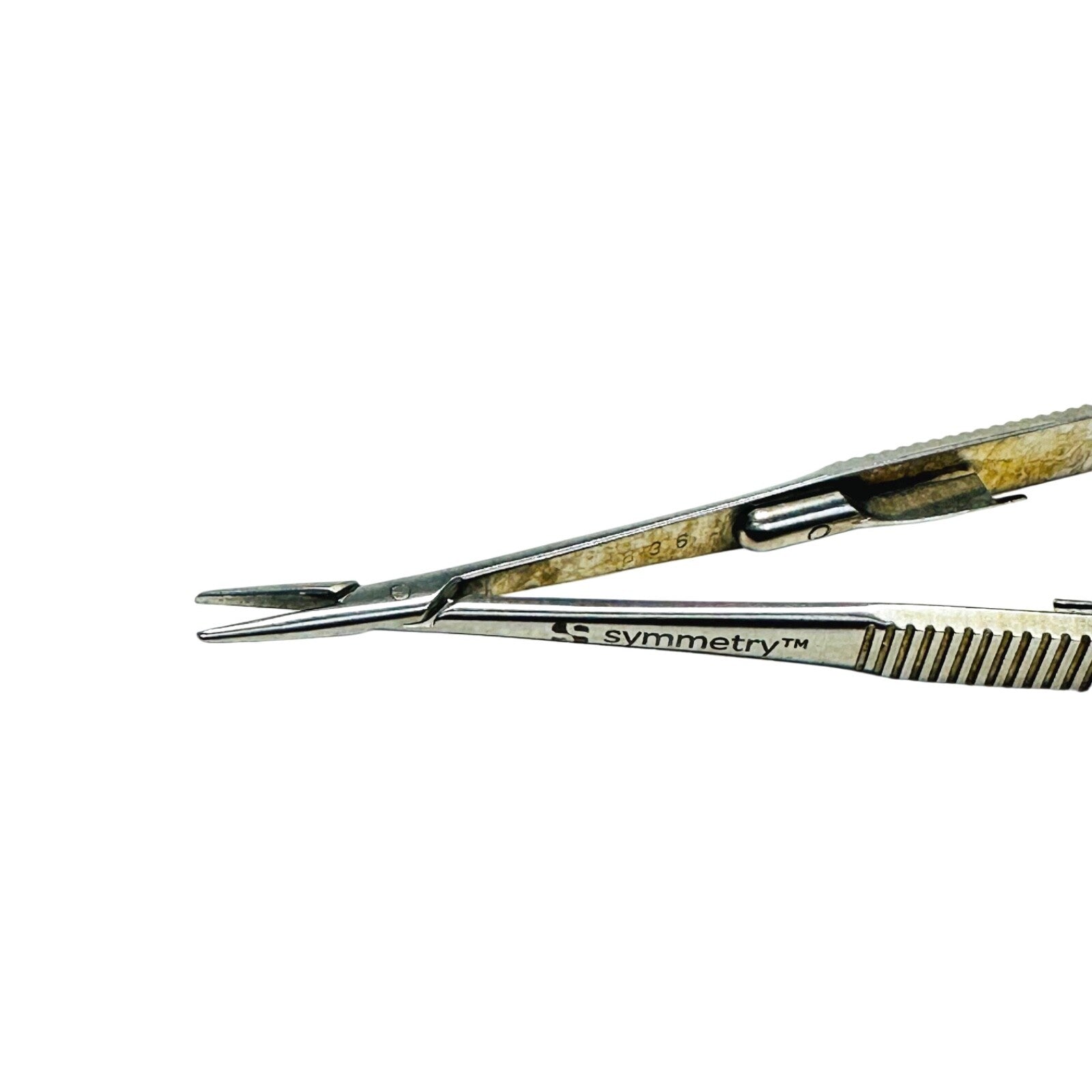 symmetry 60-1924 Needle Holder Castroviejo 5-1/2 Inch Instrument