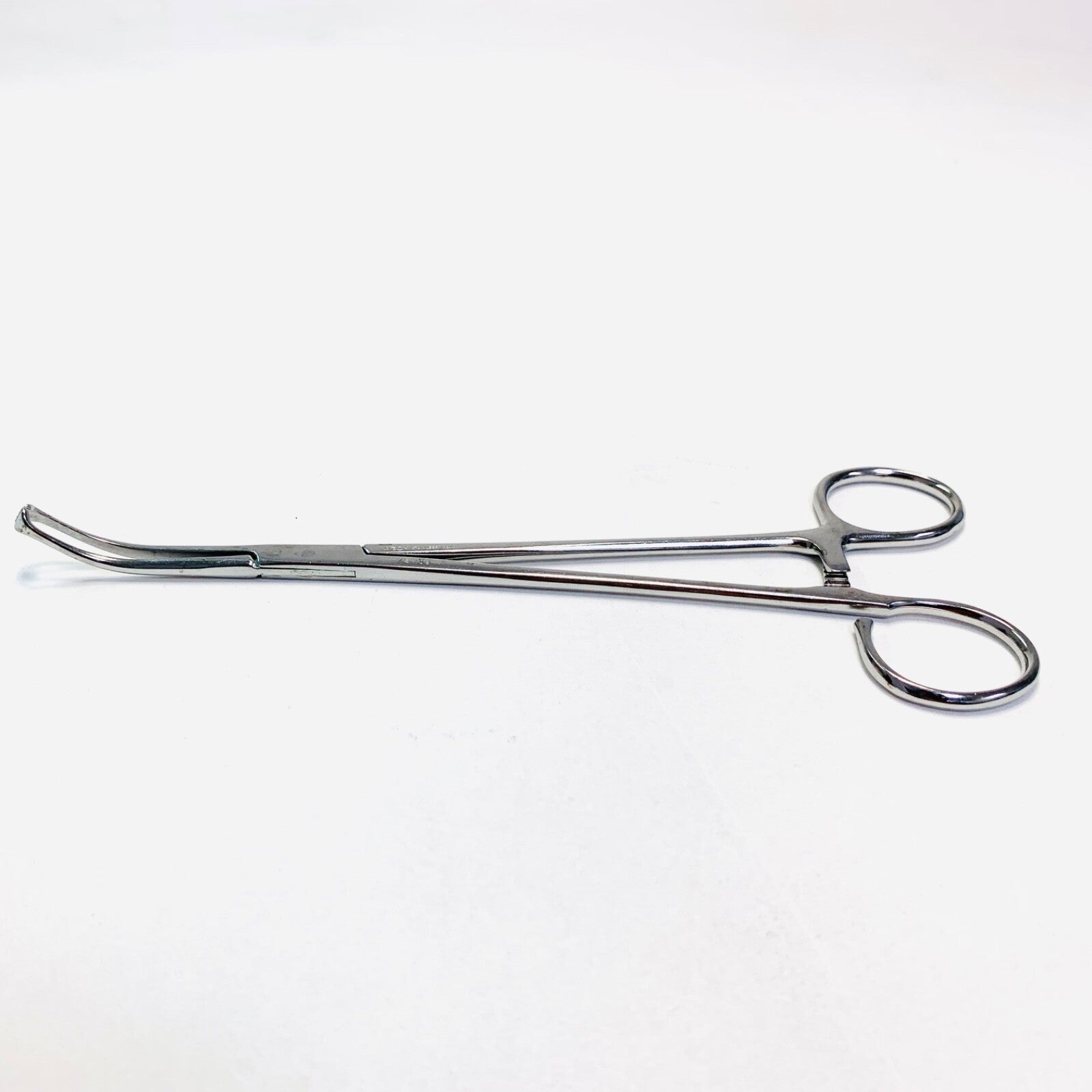 Weck REF 75-102, Curved Tissue Forcep