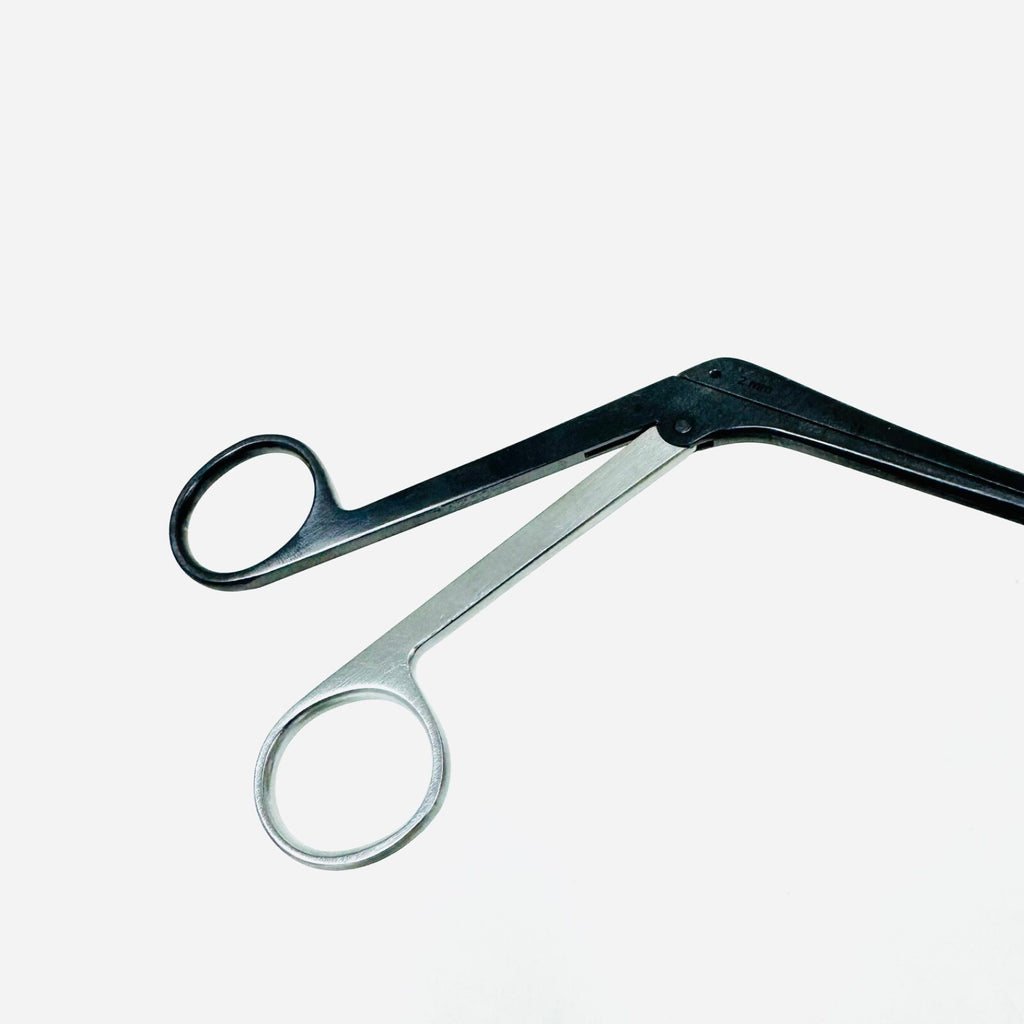 Medtronic 9569566 Metrx II - Tooth Pituitary Ronguer 2 mm Instrument