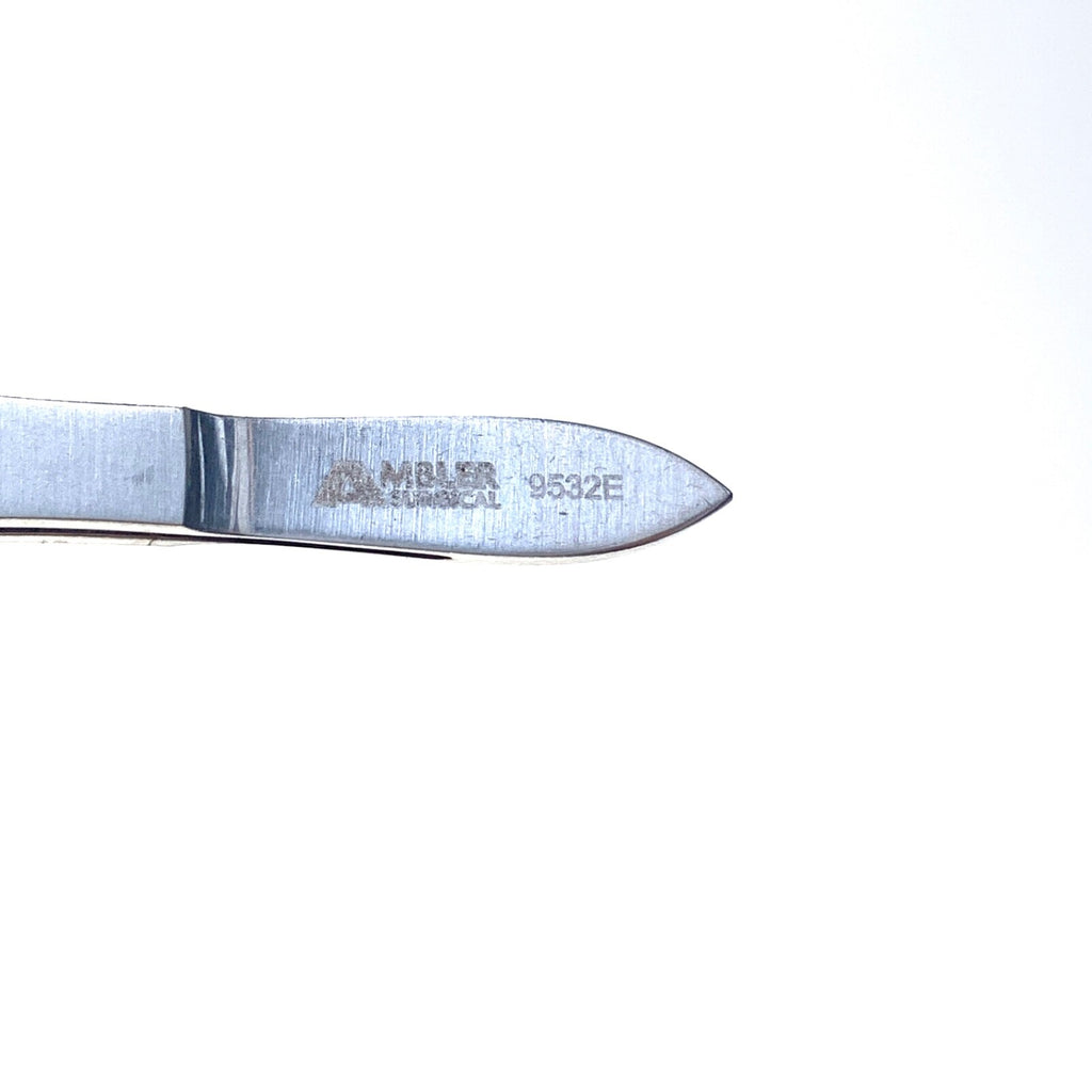 Ambler Surgical REF 9532E, Castroviejo suturing forceps