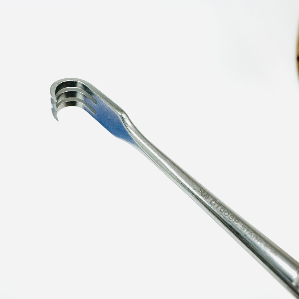 Aesculap BT008R Senn Retractor  6-1/2 Inch Instrument