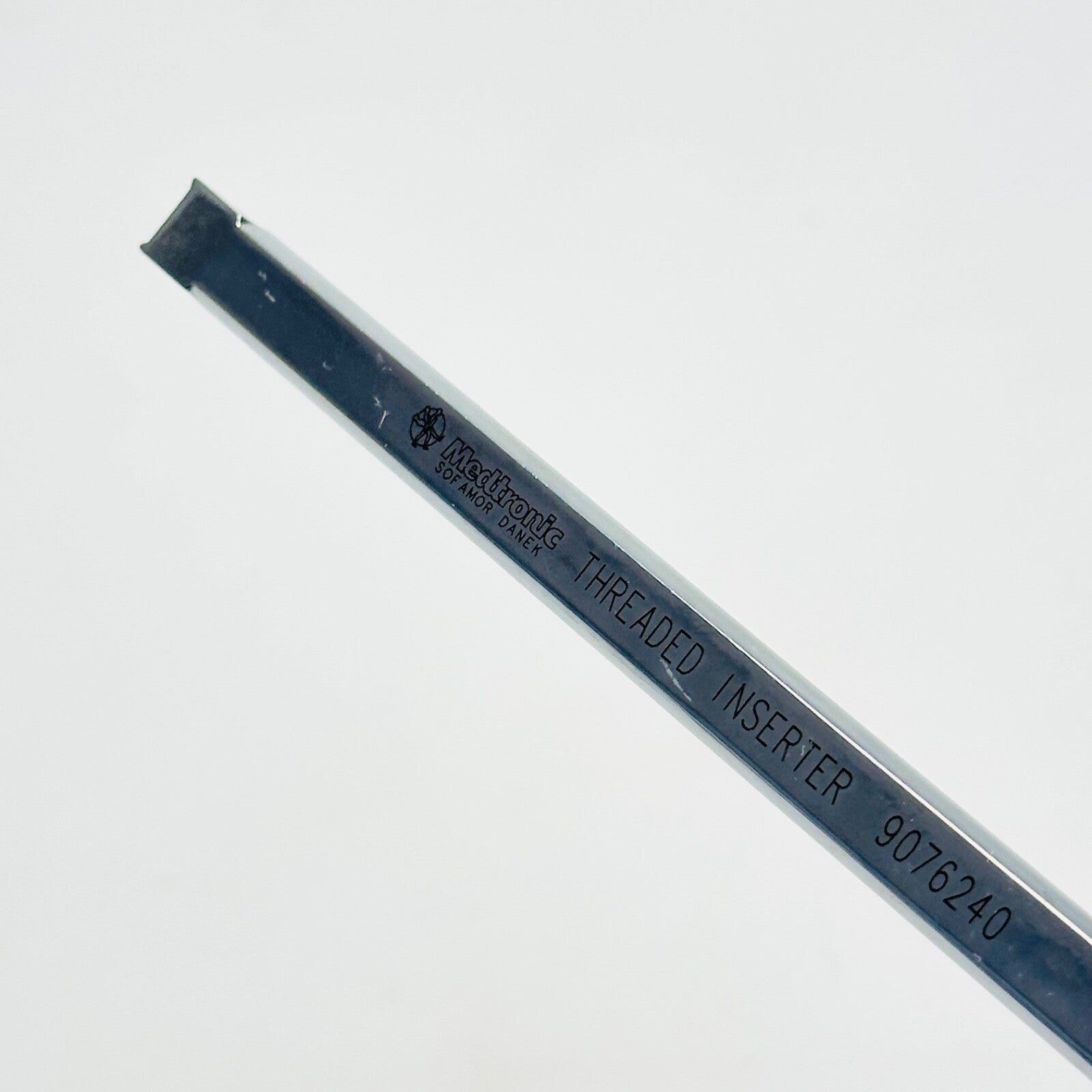 Medtronic 9076240 THREADED INSERTER INSTRUMENT