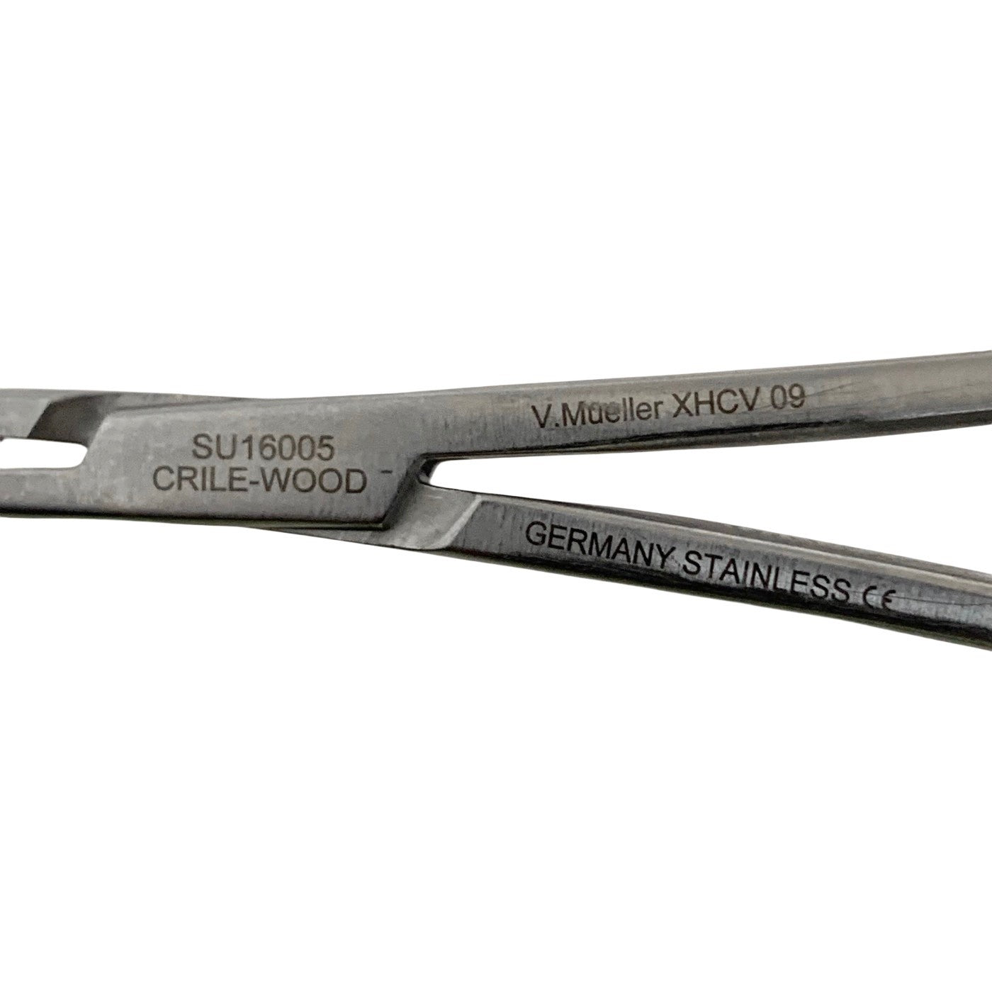 V. Mueller Surgical Needle Holder 6" Su16005 Gold Handle