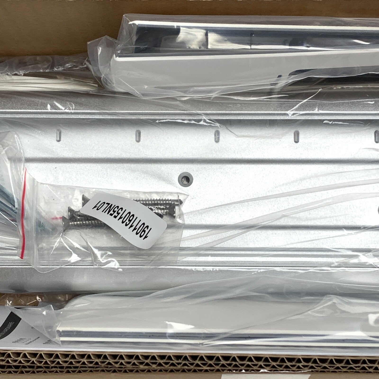 Capsa Healthcare REF V627-1100-01000, Viewpoint 27" station, v6 Track Assembly