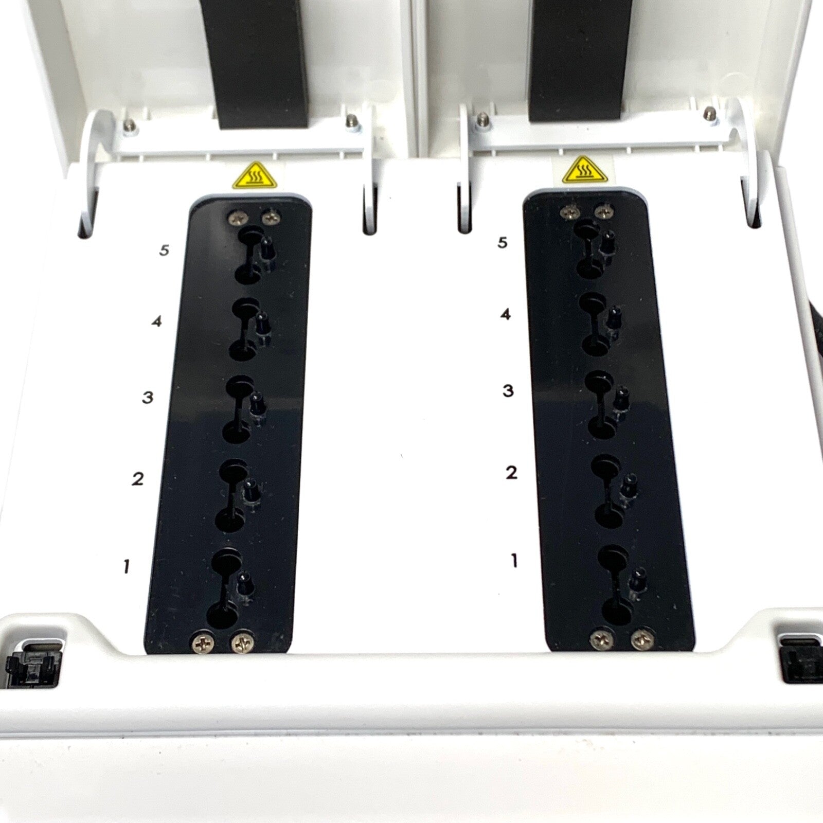 Meridian Bioscience REF 610189, alethia Incubator Reader