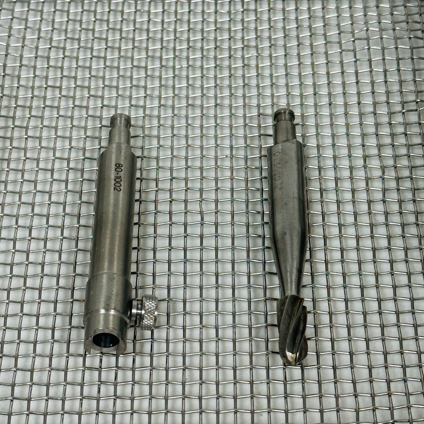 Codman / Weck 80-1002 / 0650110 Cerebellar Extension & Hudson Burr W/ Tray