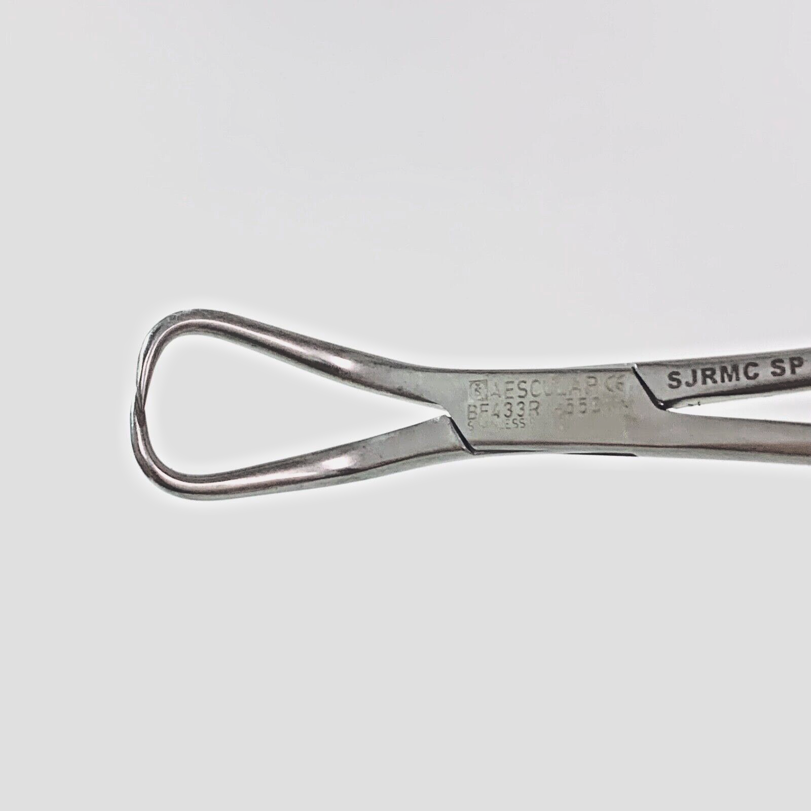 Aesculap REF BF433R, Backhaus Towel Clamp 5.25"