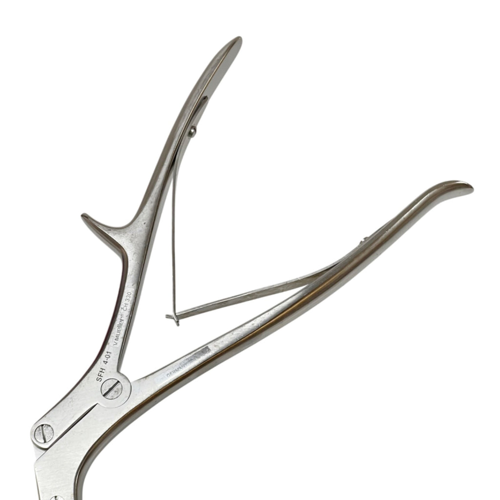 V. MUELLER CH330 Giertz-Shoemaker rib shears Overall length 9-3/4in (24.8cm)