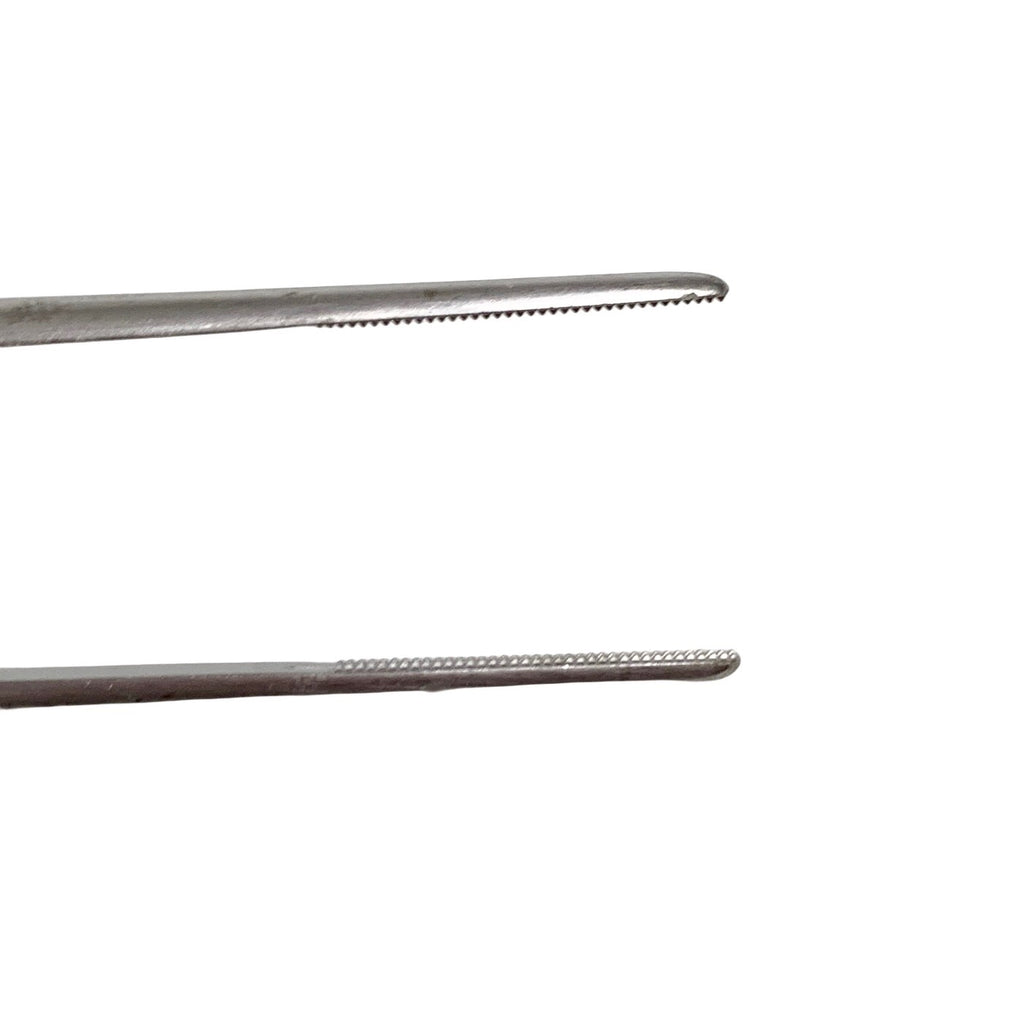 Aesculap FB402R, Dressing Forceps Fine Serrated Tips 5.75" Surgical Instrument