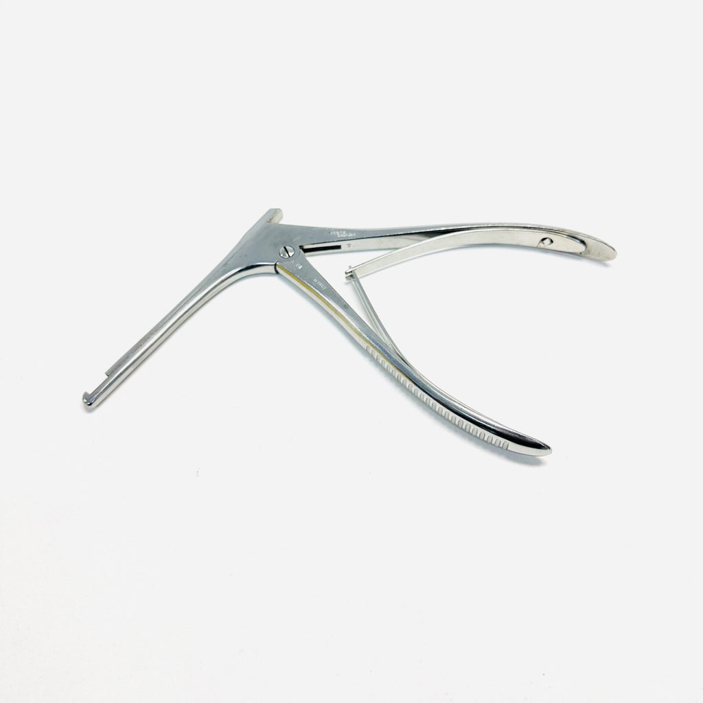 Storz N1952 Kerrison Rongeur #2,  4.5mm X 3.5mm Bite 5.9 Inch Instrument