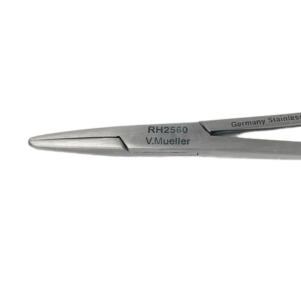 V. Mueller REF RH2560, WEBSTER NEEDLE HOLDER LIGHT, WITH SMOOTH JAWS