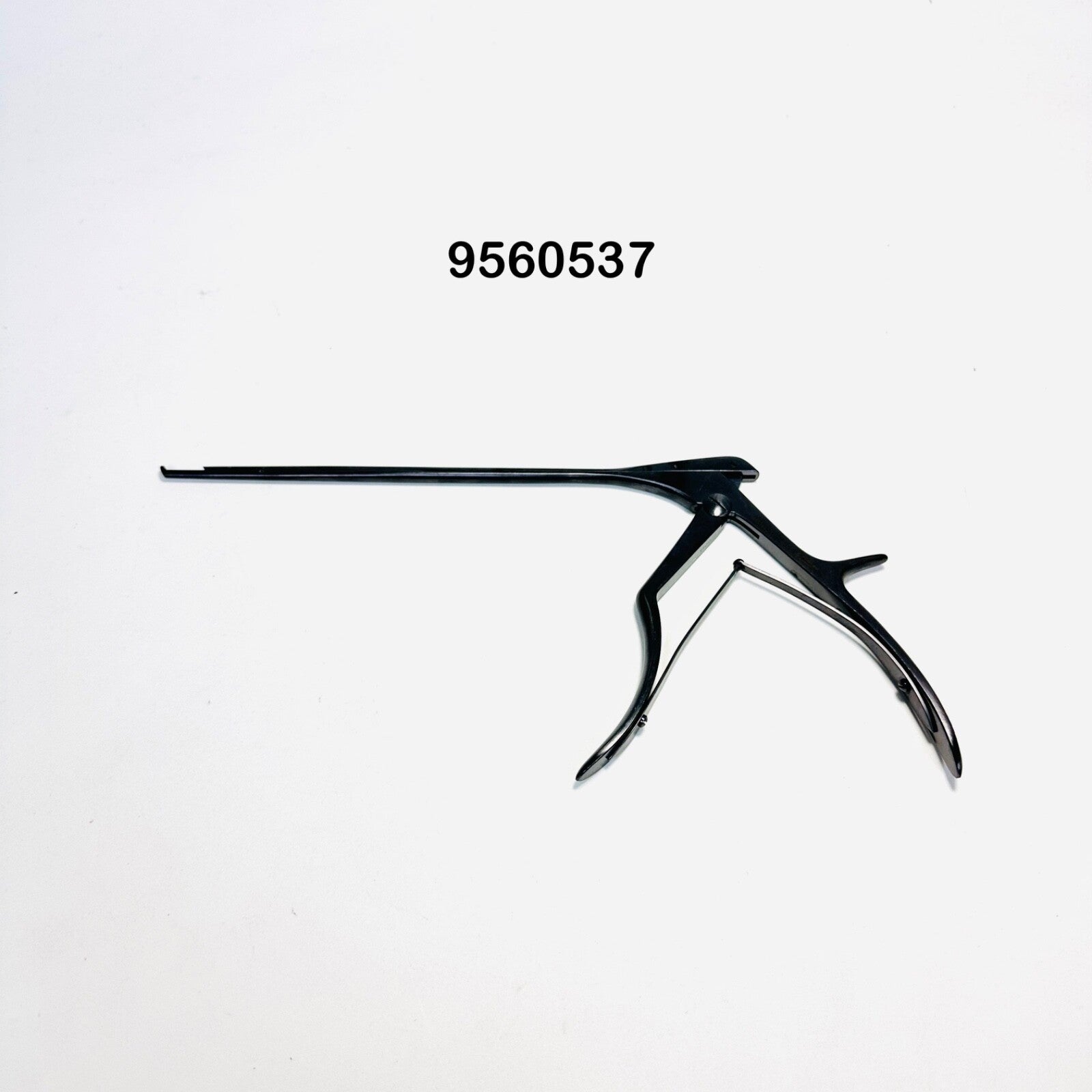 Medtronic 9560537 METRx Kerrisons 40°, 3mm Instrument